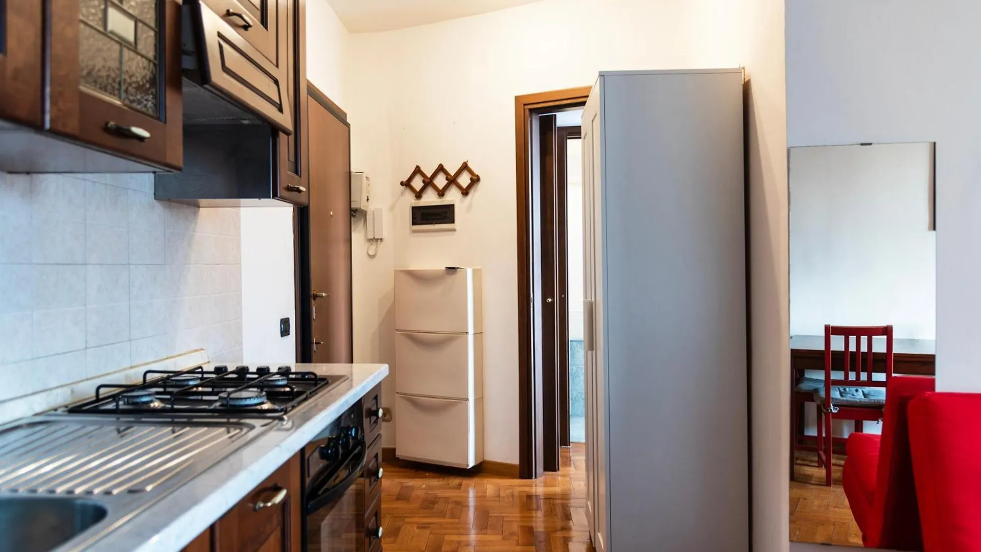 Youhosty - Porta Romana Apartment Milán Itálie